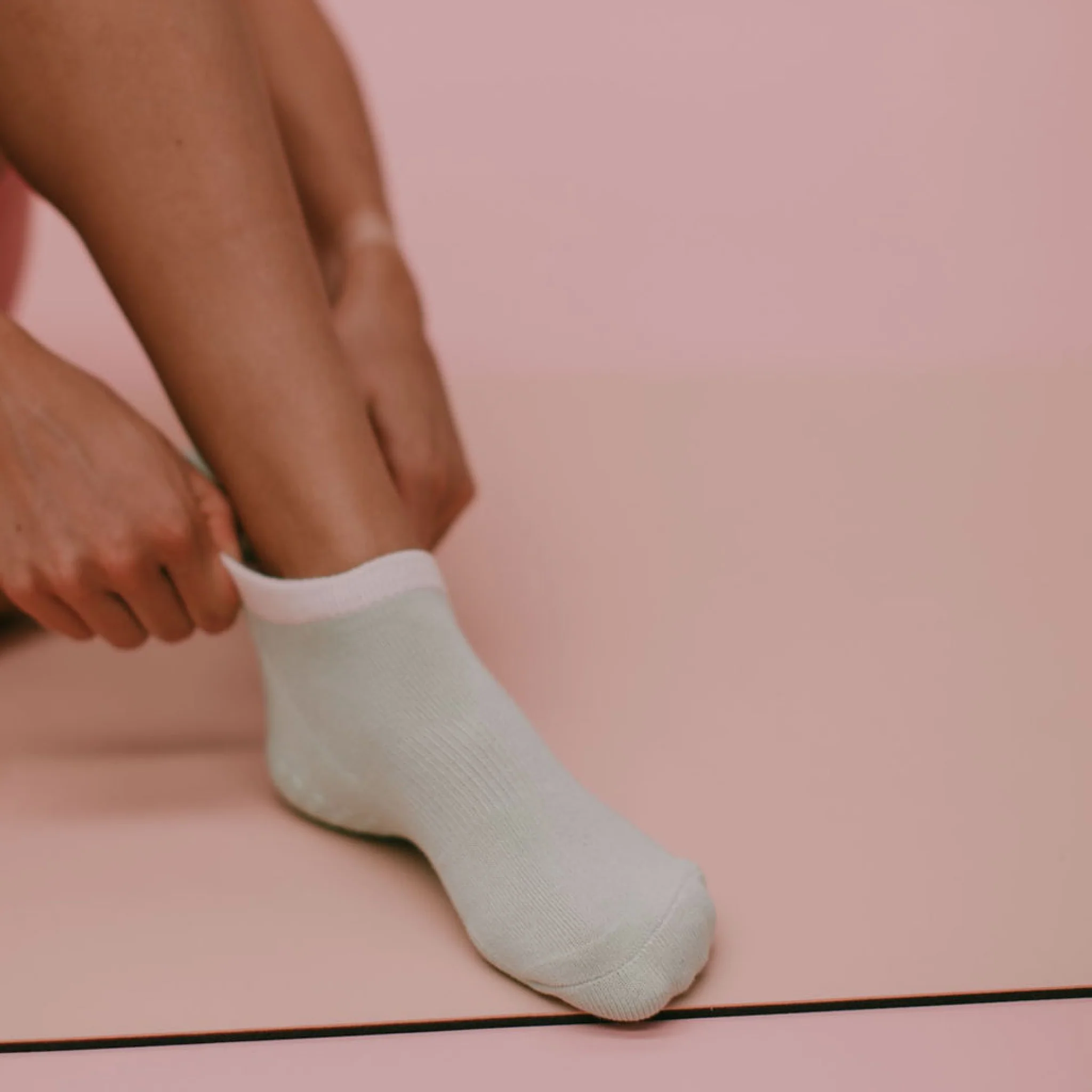 Ankle Grip Socks - Image 45